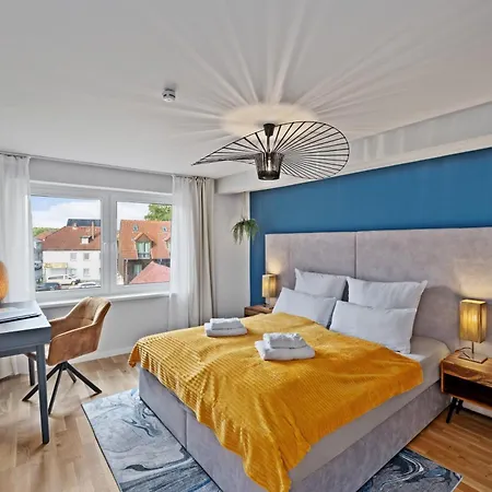 Maisuites Eisvogel - Zentrale Luxuswohnung Mit Direktem Seeblick I Bis 4 Personen I Premiumkueche I Boxspringbett I Kaffeevollautomat I Parkplatz I Barrierearm & Aufzug Apartmán *