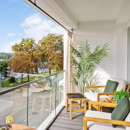 Appartement Maisuites Eisvogel - Zentrale Luxuswohnung Mit Direktem Seeblick I Bis 4 Personen I Premiumkueche I Boxspringbett I Kaffeevollautomat I Parkplatz I Barrierearm & Aufzug *